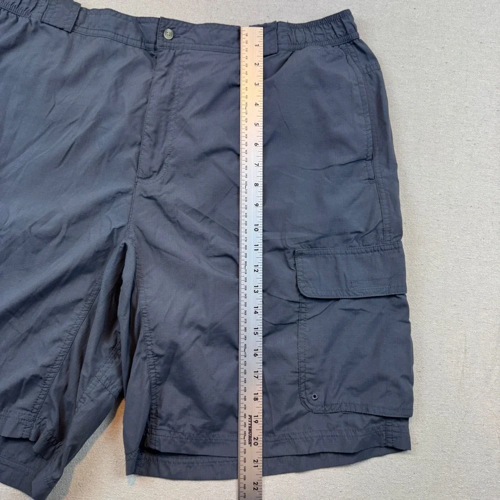 Columbia GRT Mens XL Gray Nylon Ripstop Cargo Shorts Hiking Outdoor TM4051